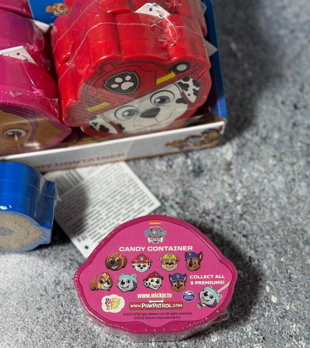 Контейнер з цукерками "Щенячий патруль" вагою 10 г