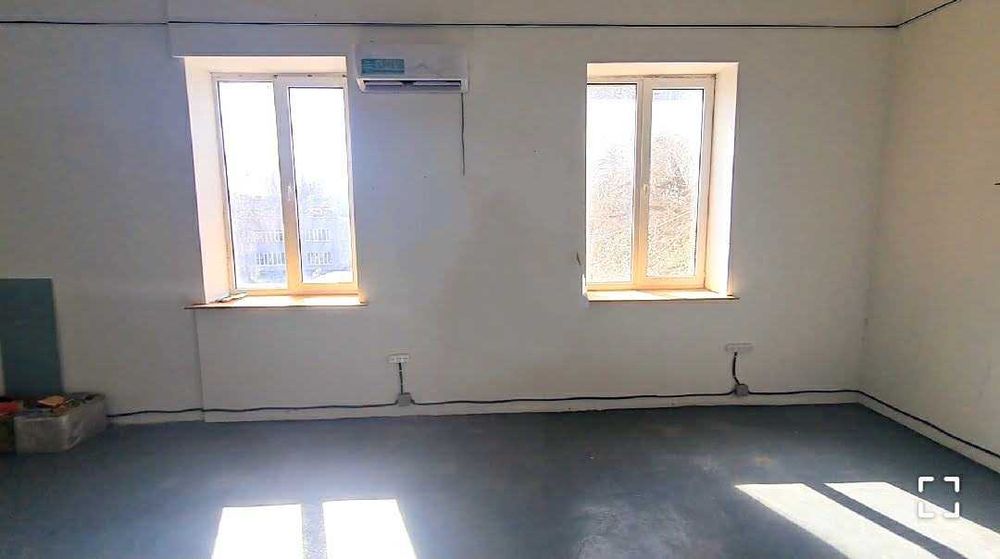 Оренда. Офіс 50м2 для фотостудії.Сонце! високі стелі, центр міста
