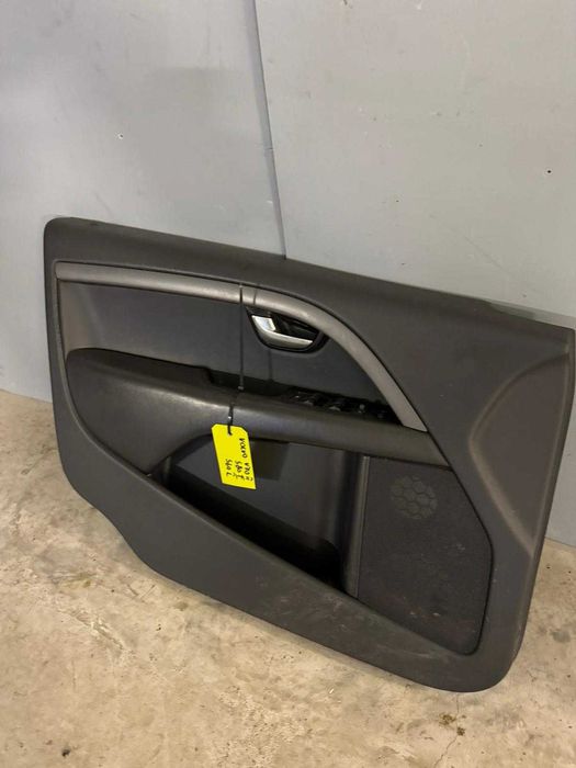 Boczek tapicerka lewy przód Volvo V70 III S80 II EU