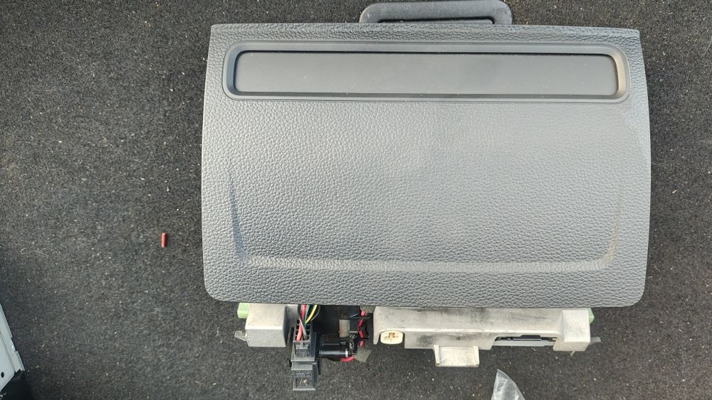 Ekran + jednostka MMI Audi A3 8v
