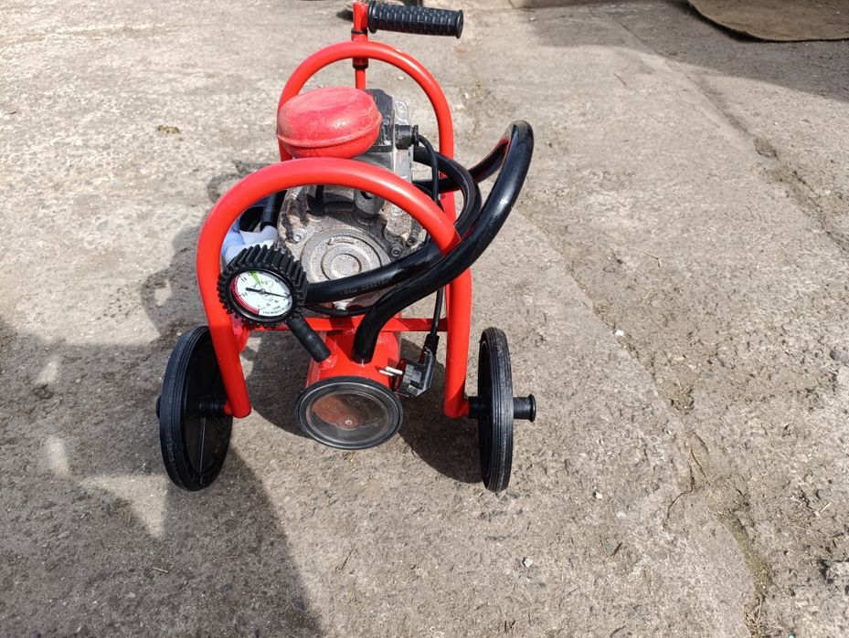 Продаю, доильный аппарат!