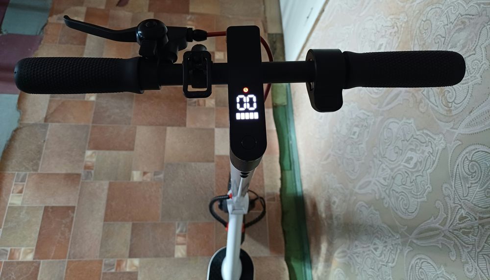 Електросамокат Crosser E9-10INCH