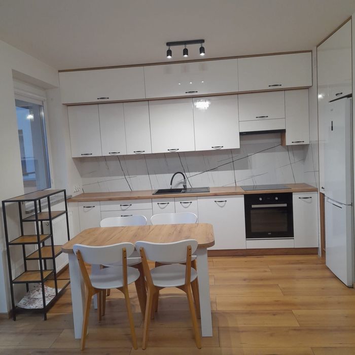 Dwupokojowe mieszkanie z balkonem, Staromieście