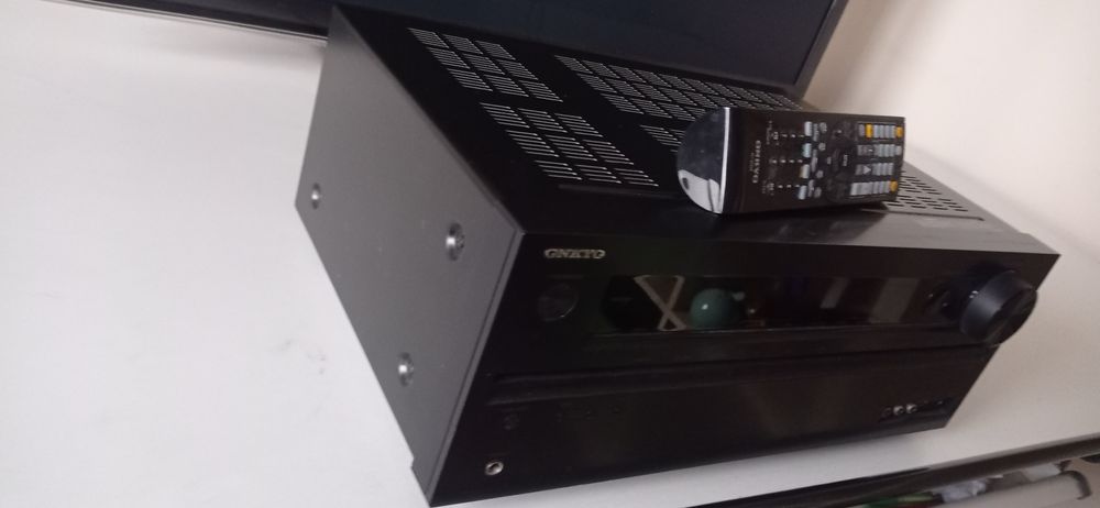 Onkyo TX-NR626 WiFi Bluetooth 4K Spotify super stan komplet amplituner