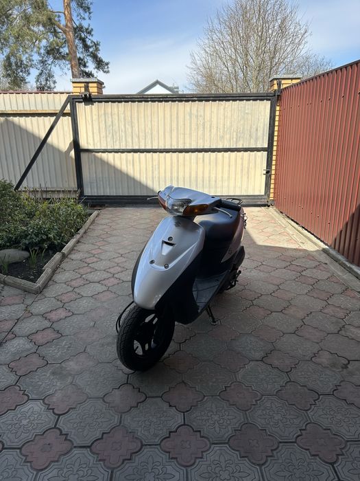Suzuki lets 3 бабочка