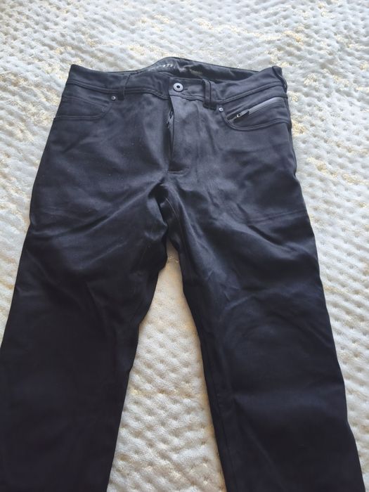 Calças femininas motard