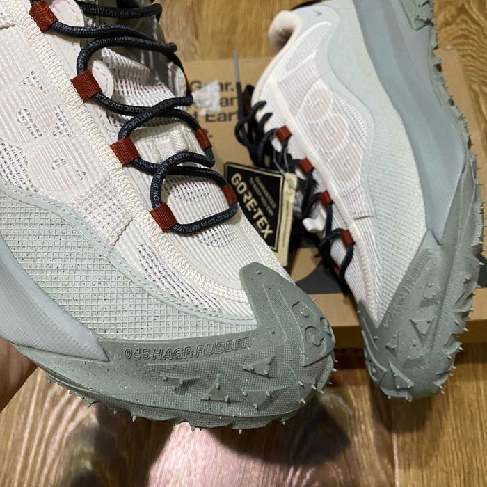 Оригінальні кросівки Nike Mountain Fly 2 Gore Tex