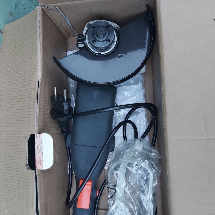 Болгарка Stern AG150A  новая