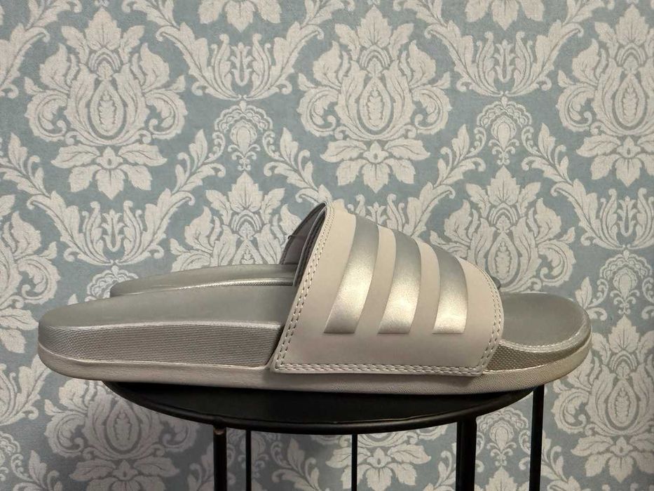 Adidas ADILETTE COMFORT - шльопанці 38 розмір