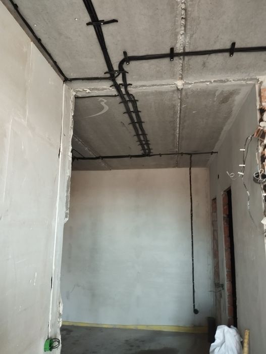 Електрик, електромонтажник.