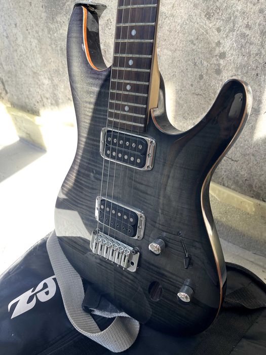 Продам гітару Ibanez SA 220 FM
