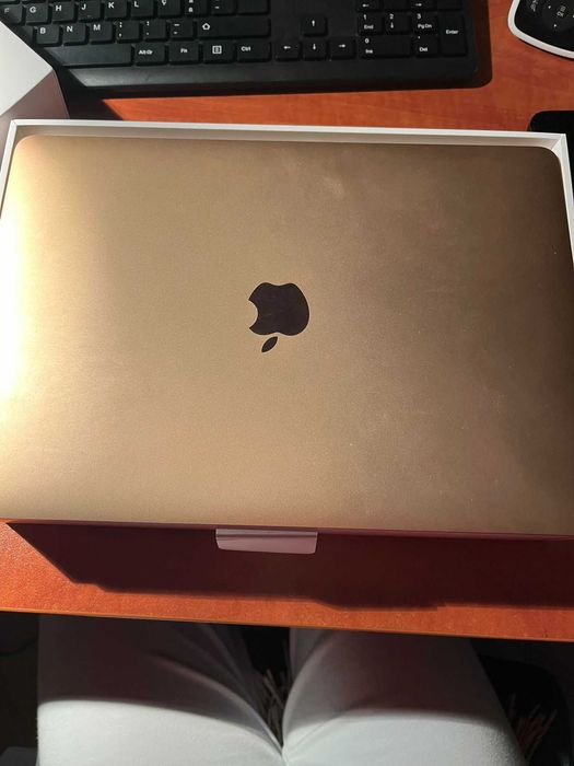 MacBook Air, Gold, 512 gb 2022, para peças