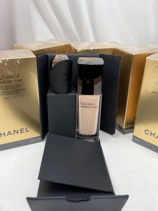 Тональний крем Chanel B10 B20