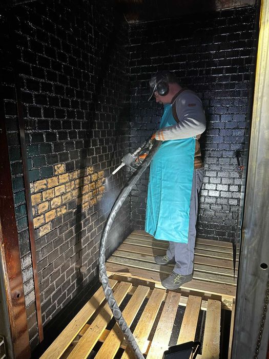 Czyszczenie suchym lodem -  usługi, usuwanie skutków pożaru