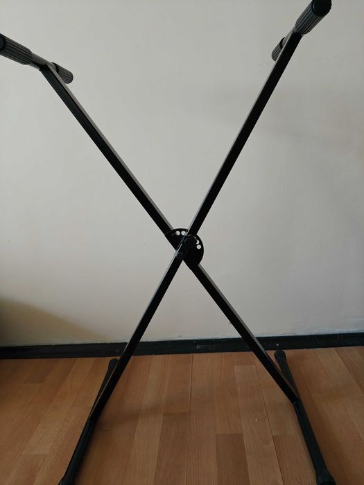 Комплект MIDI клавіатура Novation Impulse 61 + якісна сумка та стійка