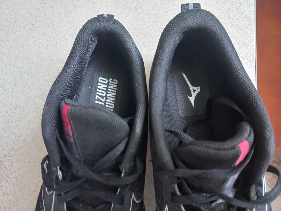 Buty Mizuno Wave Prodigy rozm. 44