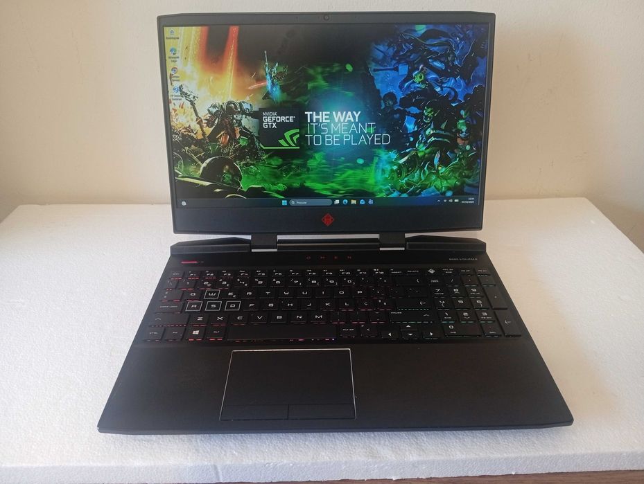 Gaming HP OMEN 15 i5-8300H + GTX1050 + 24GB RAM + SSD + HDD