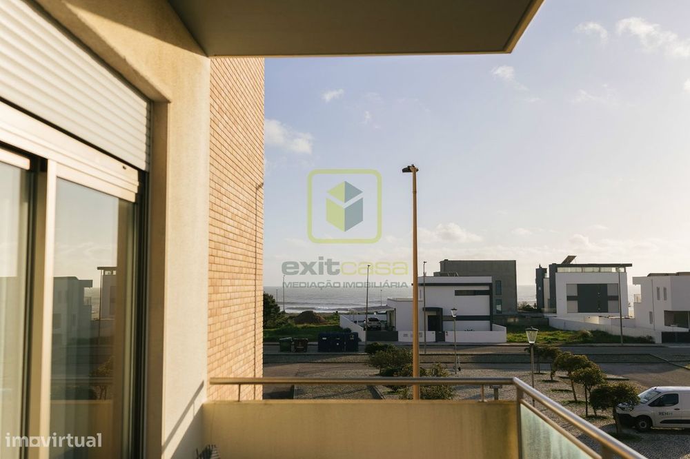 Apartamento T2 à Beira-Mar