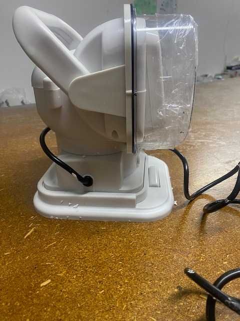 прожектор автомобильный магнитный