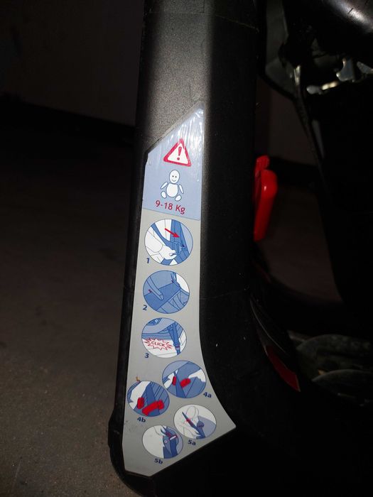 Fotelik samochodowy Chicco 9–18 kg