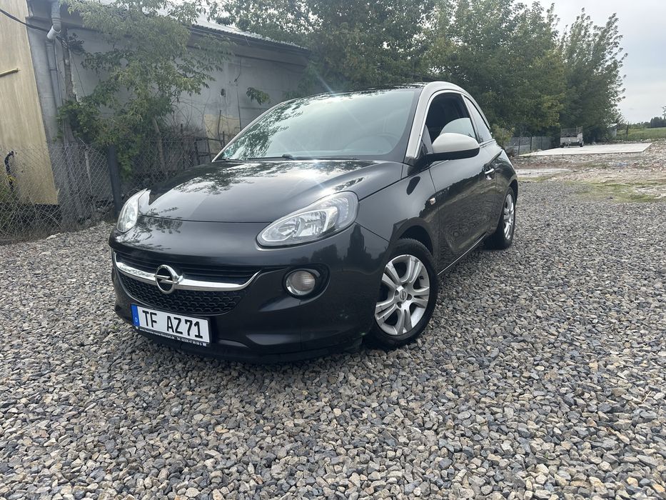 Opel Adam