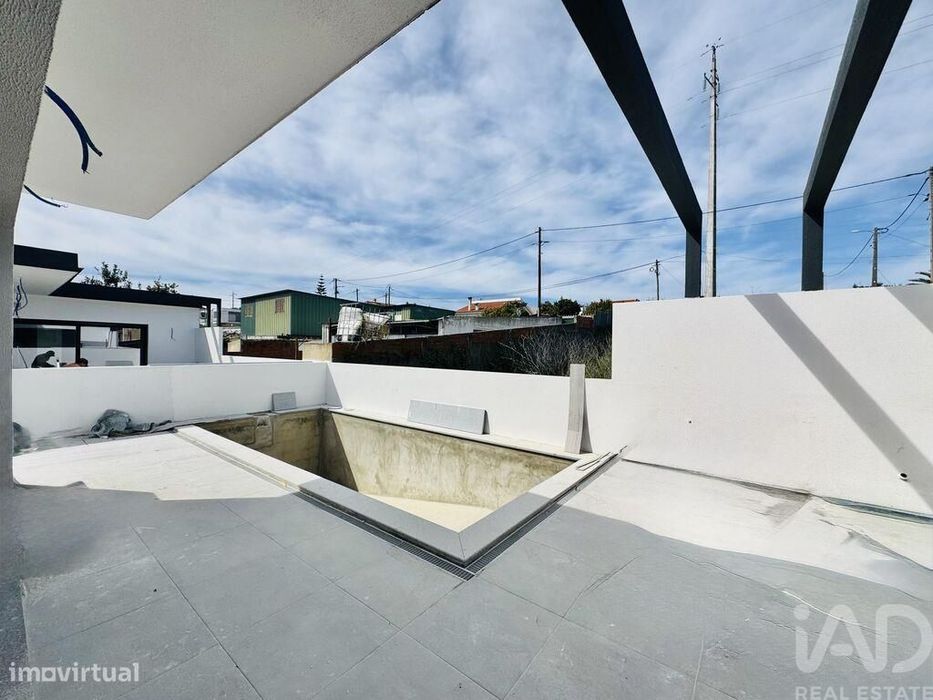 Casa / Villa em Fernão Ferro de 135,00 m2