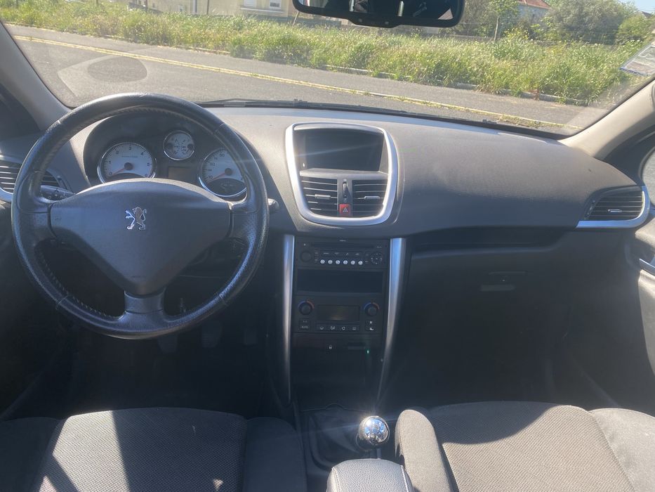Peugeot 207 sw hdi