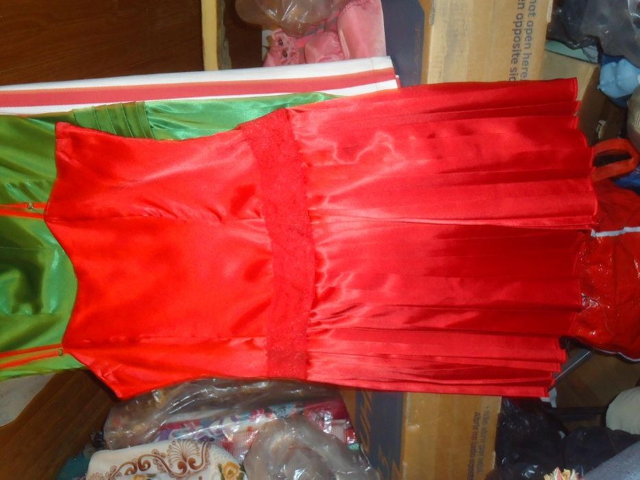Vestidos Vermelho / Verde