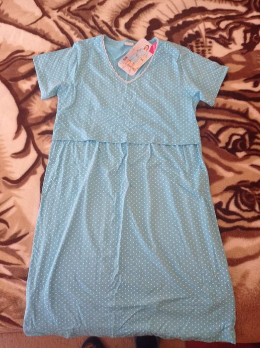 Нічна сорочка для годуючих мам