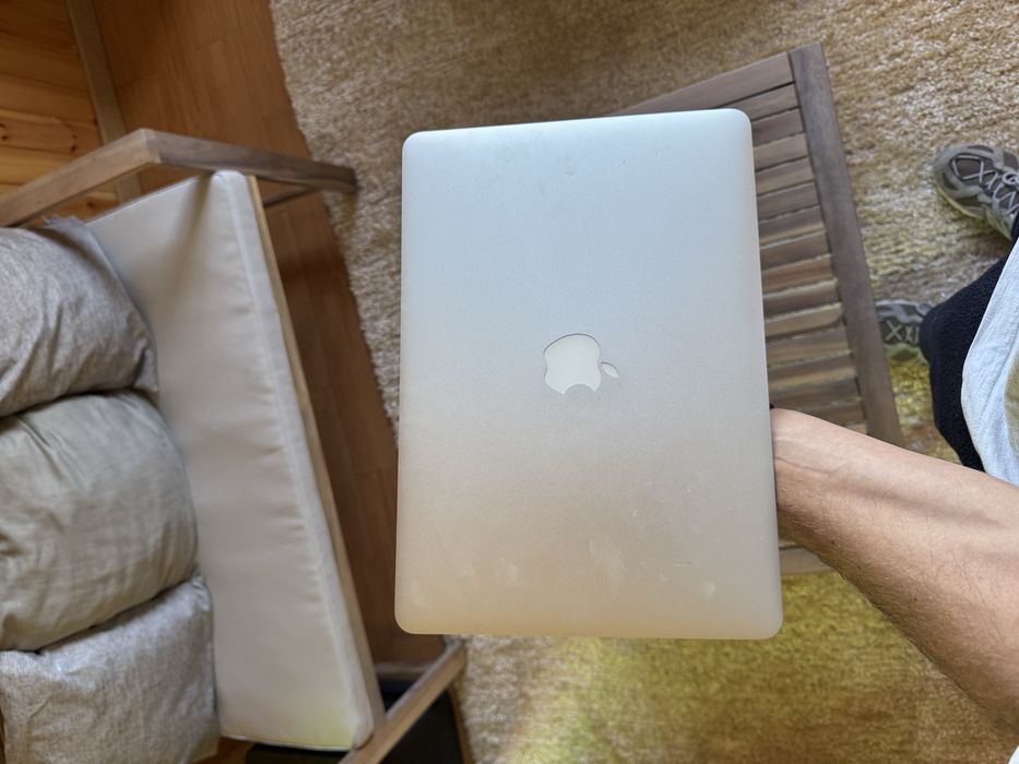 Macbook Air 13” Prata