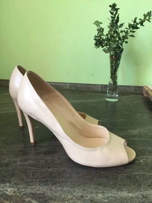 Używane czółenka Prima Moda rozm 37