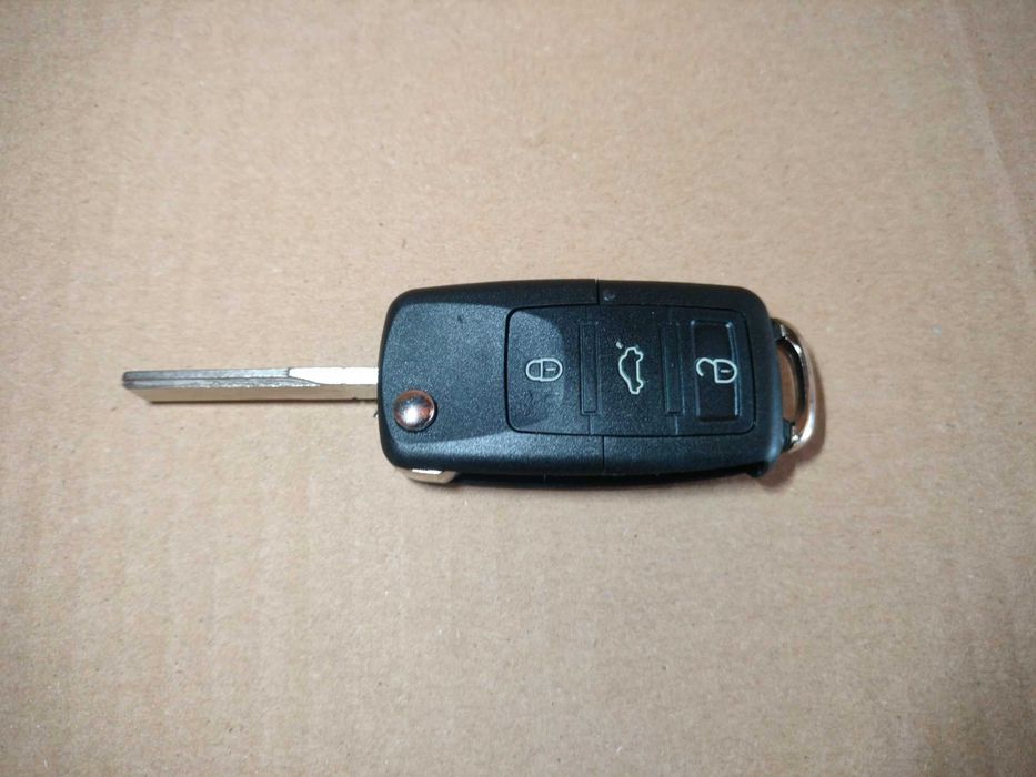 kluczyk pilot obudowa kluczyka 3 przyciski do vw seat skoda dioda środek