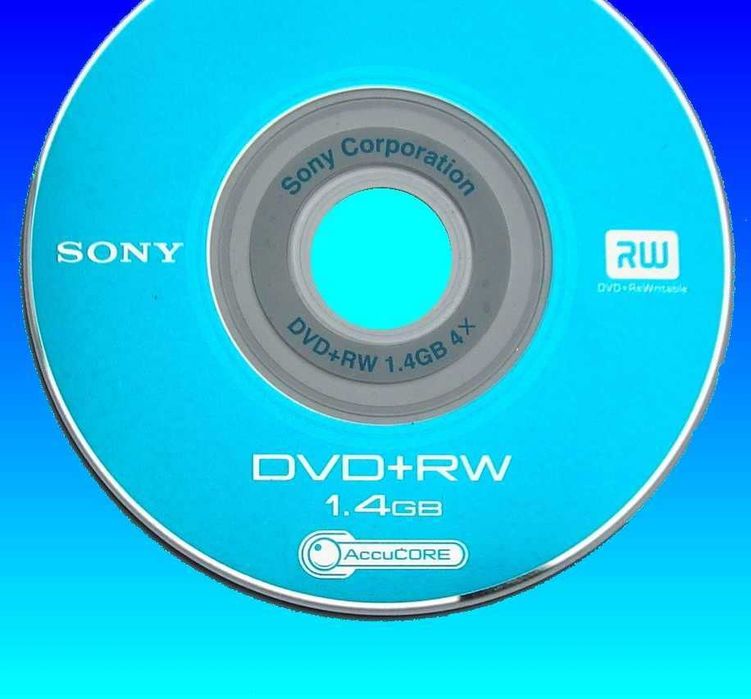 Polecam archiwizację z VHS HI8 Video8 MiniDV CD DVD Blu-Ray