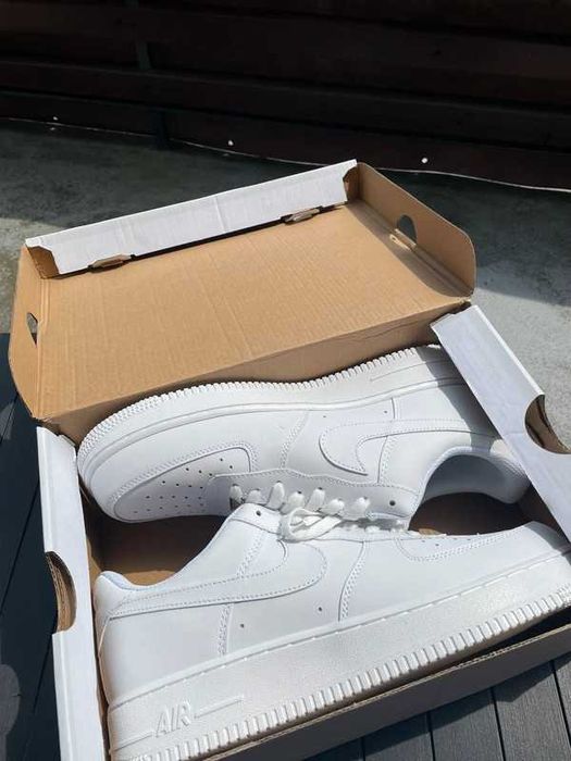 Nike Air Force 1 Low Białe buty sportowe R.46