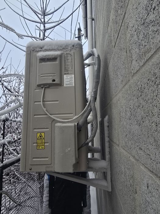 Чистка та сервіс кондиціонерів. Антибактеріальна обробка
Кондиціонер п