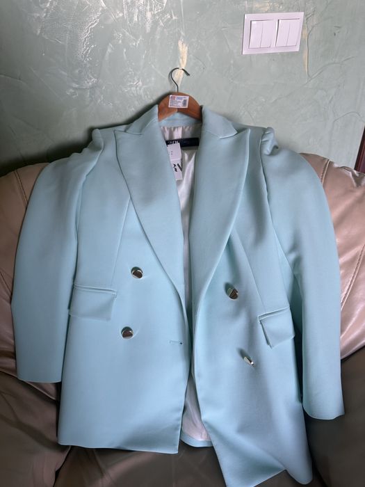 Піджак ZARA новий