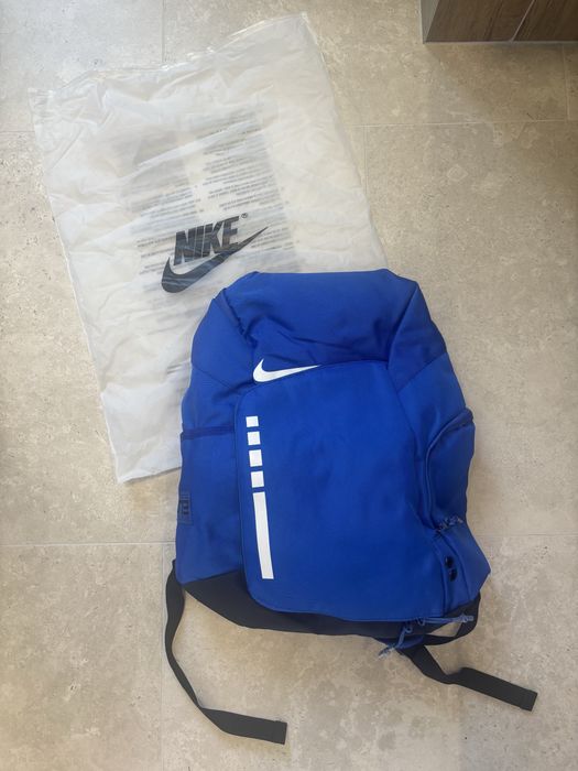 niebieski plecak Nike Elite