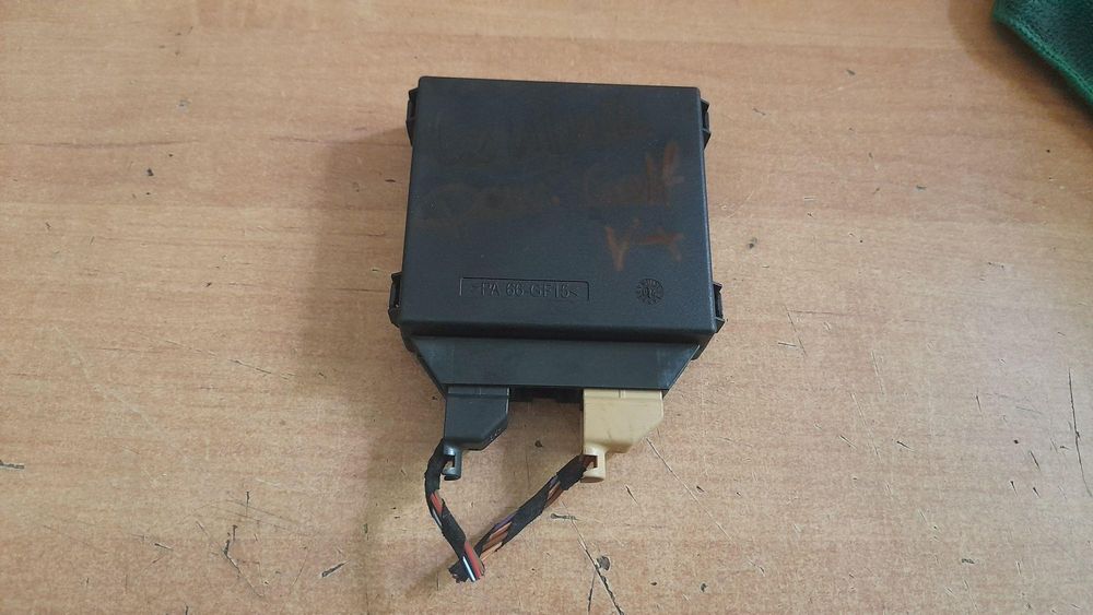 Moduł sterownik parkowania pdc vw golf v 5 plus 1k0919283a