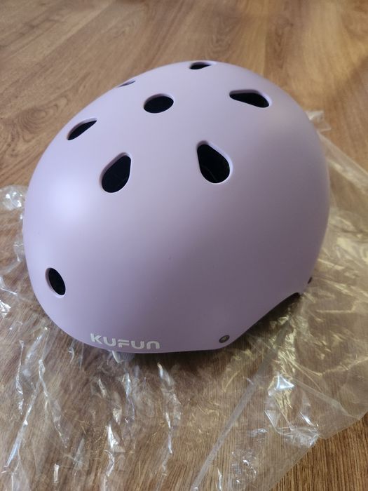 Шолом скептично, ролики, борд 56см