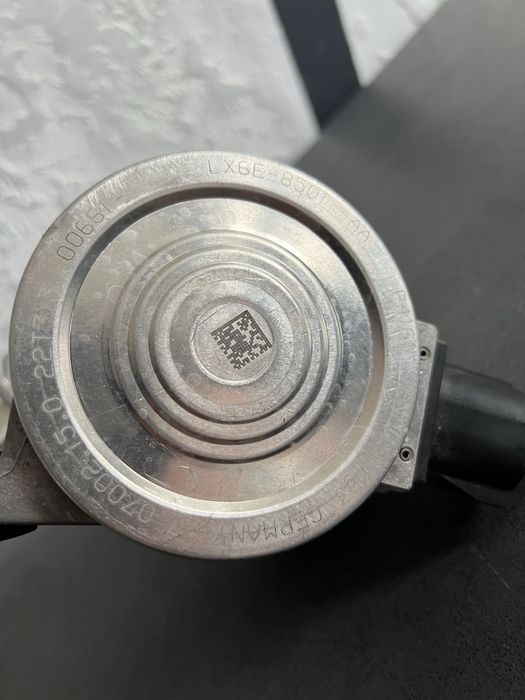 Помпа водяна Ford Kuga MK3 / Escape MK4 hybrid, plug-In LX6E-8501-AA