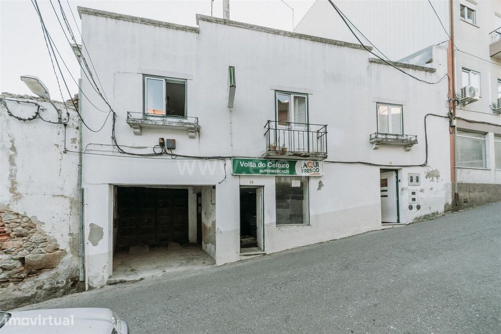 Prédio T4 / Covilhã, Tortosendo — Tortosendo, Castelo Branco