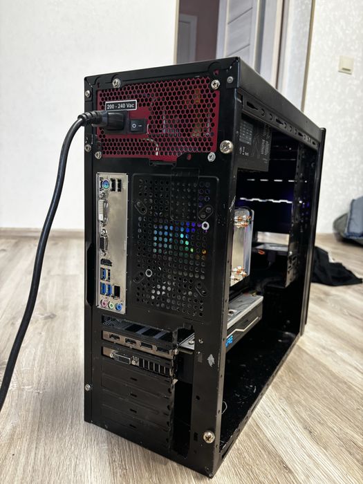 Продам компютер срочно