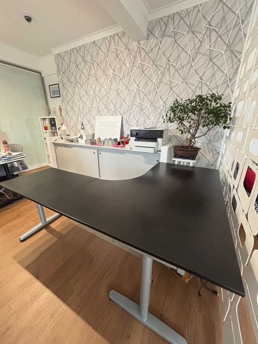 Secretária Wengué  (2.80m x 1.60m)