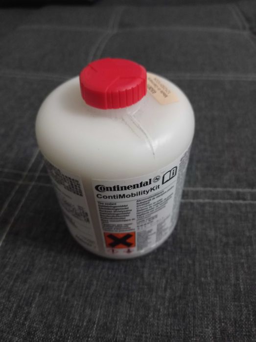 Автомобильный колёсный герметик CONTINENTAL.