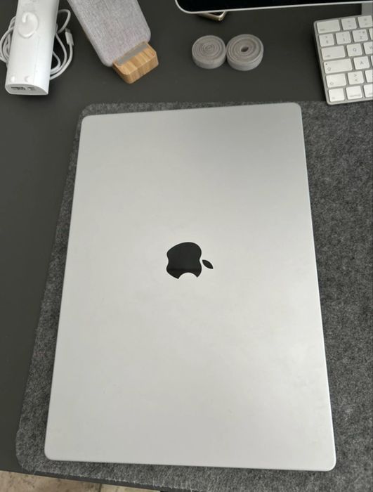 MacBook Pro 16 2021 M1 Pro 32GB RAM 512GB