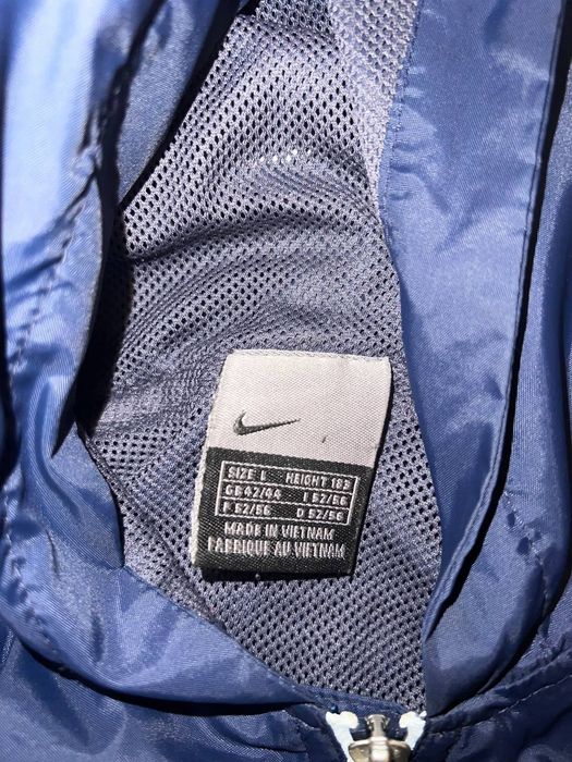 ветровка Nike (L размер)