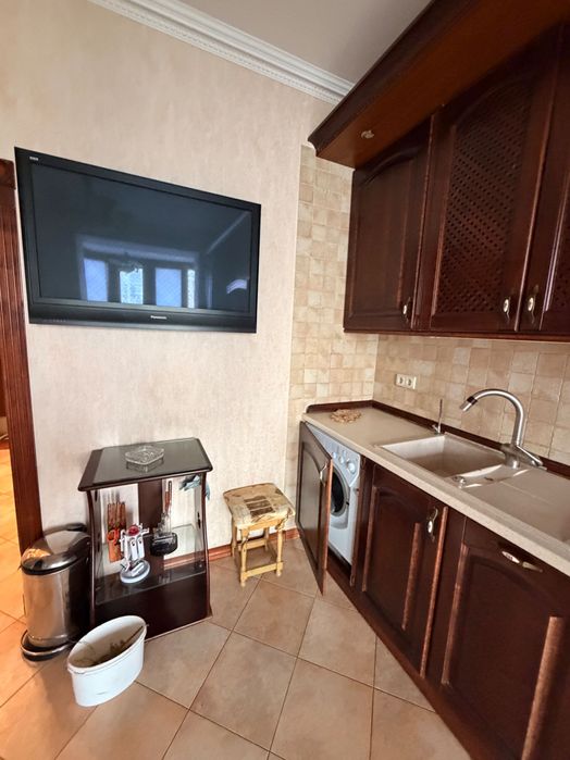 Оренда 4 кім.квартири 44000грн  просп .  Івасюка 4