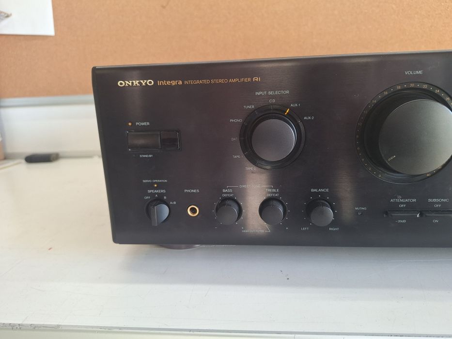 Onkyo Integra A-8850