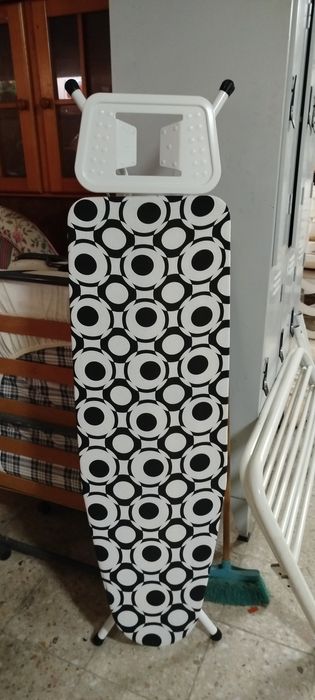 Ferro e tábua de passar