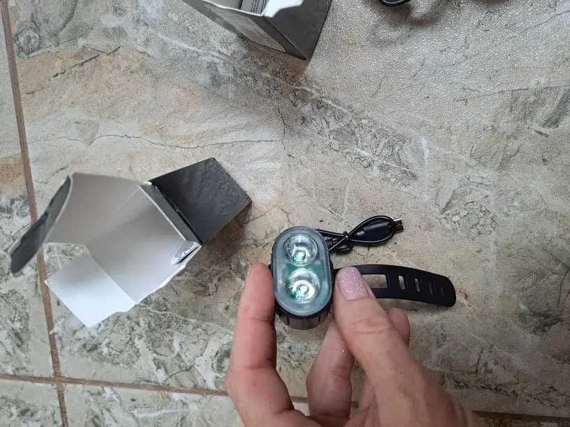 Kit de Iluminação LED para Bicicleta –Luzes Frontal + Traseira